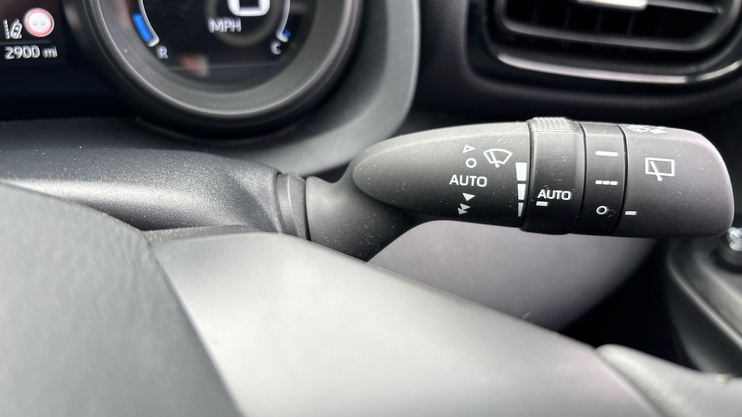 Used Toyota Yaris 2022 for sale - 76275905: Photo 22