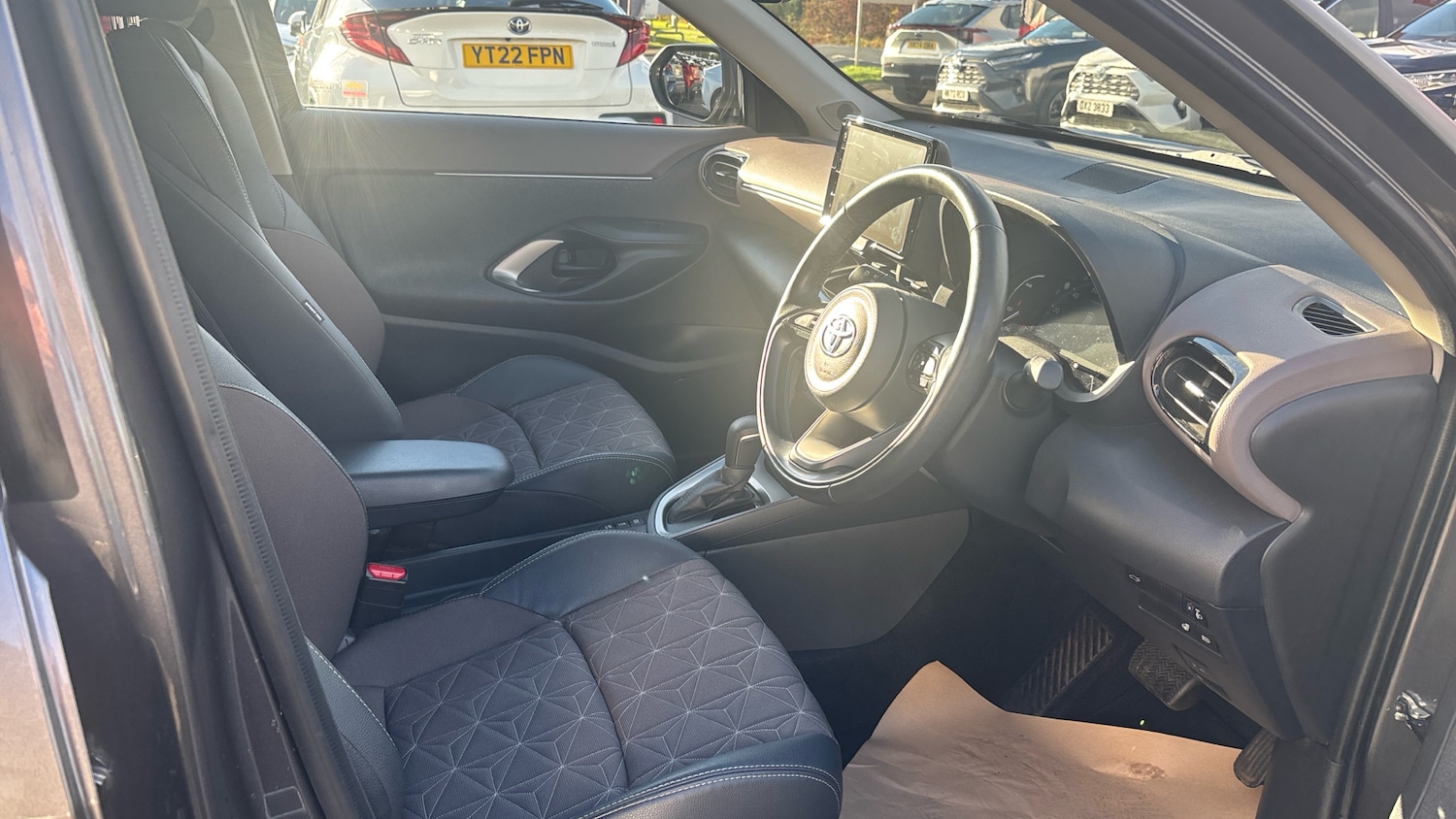 Used Toyota Yaris Cross 2021 for sale - 76340523: Photo 11