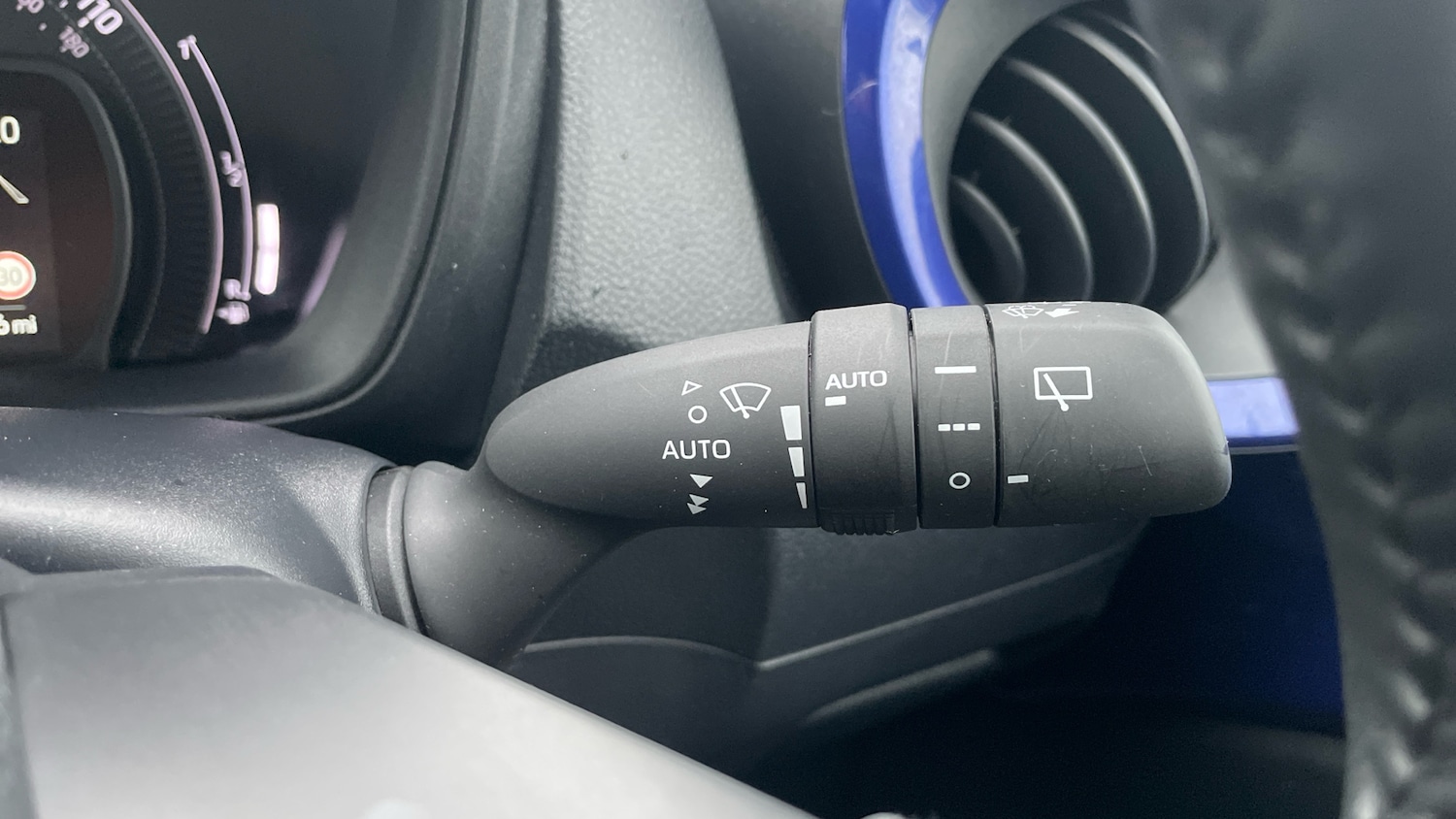 Used Toyota Aygo X 2024 for sale - 76422223: Photo 36