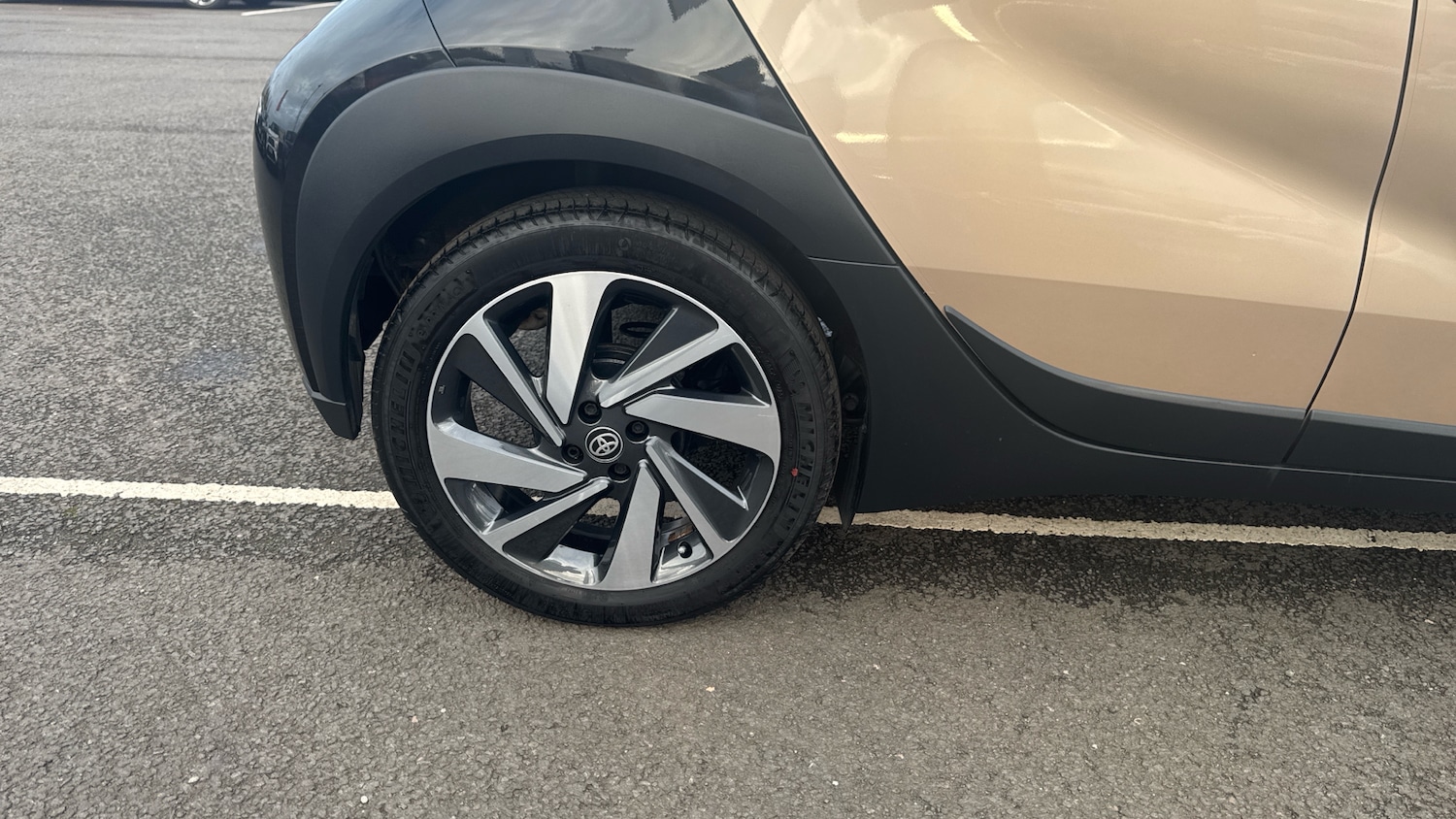 Used Toyota Aygo X 2023 for sale - 76275924: Photo 24