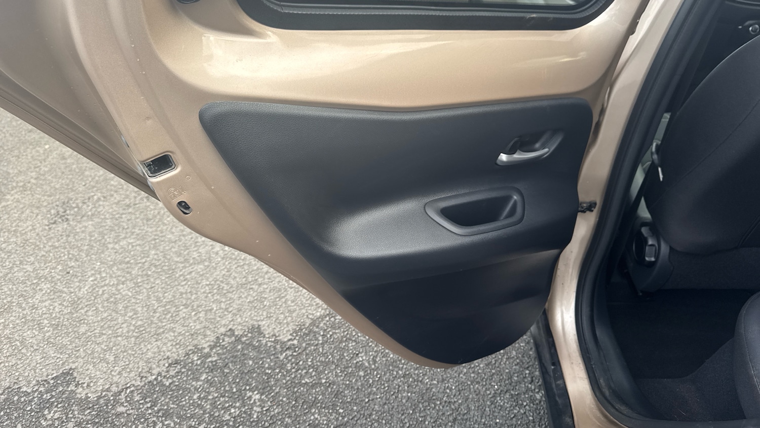 Used Toyota Aygo X 2023 for sale - 76275924: Photo 30