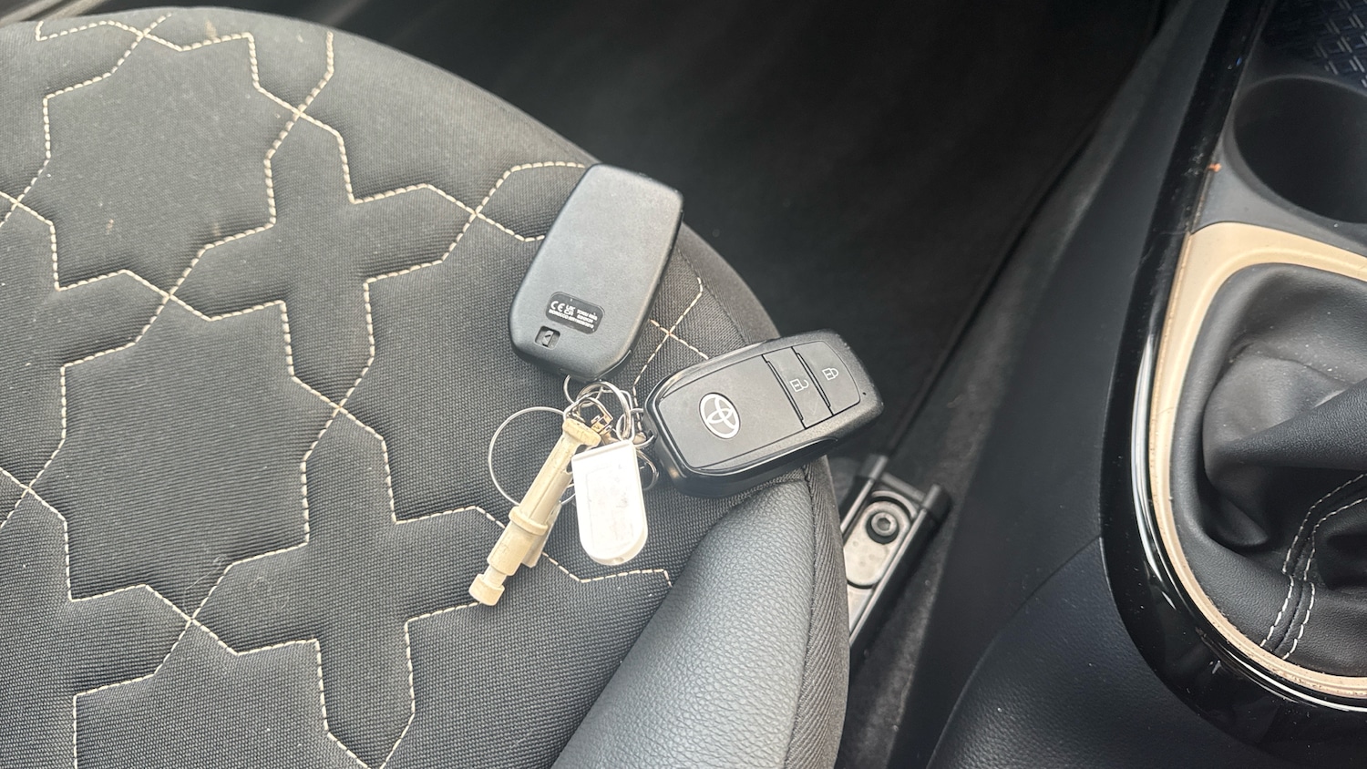 Used Toyota Aygo X 2023 for sale - 76275924: Photo 37