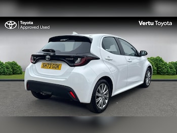 Used Toyota Yaris 2023 for sale - 79130525: Photo