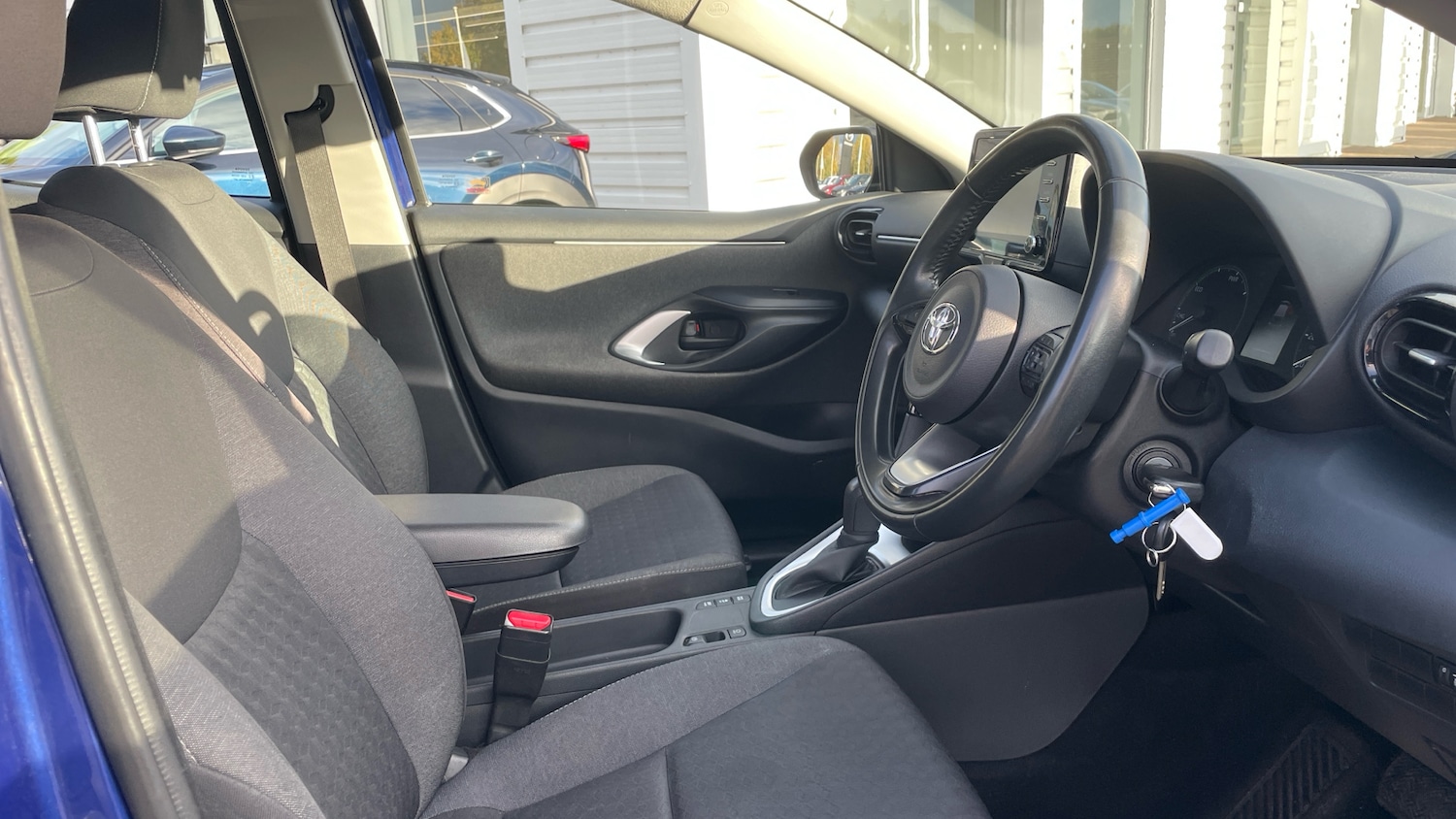 Used Toyota Yaris 2020 for sale - 76340521: Photo 11