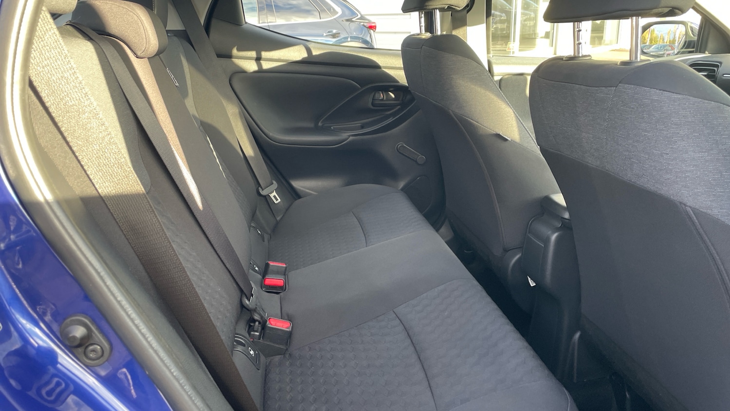 Used Toyota Yaris 2020 for sale - 76340521: Photo 12