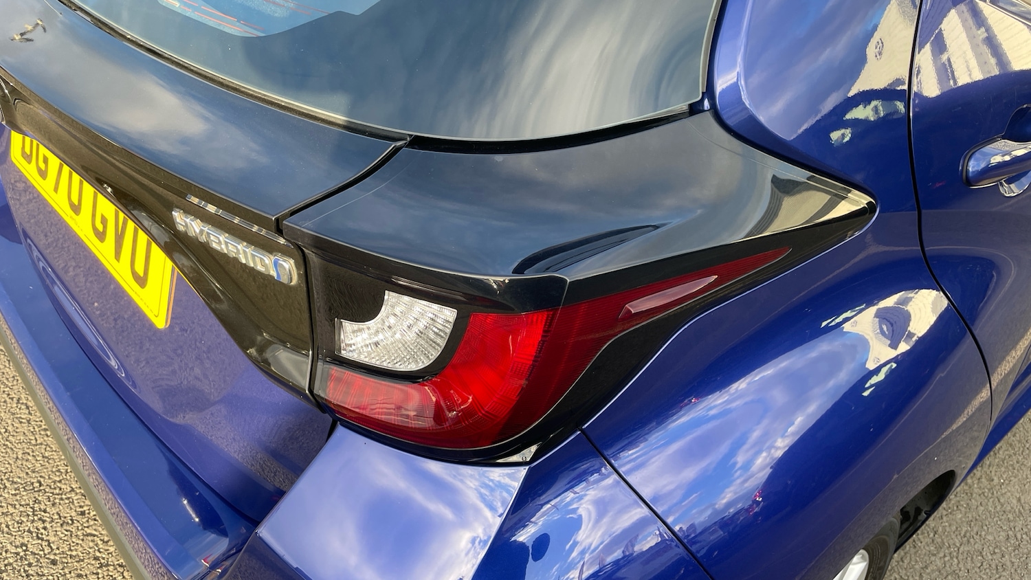 Used Toyota Yaris 2020 for sale - 76340521: Photo 25