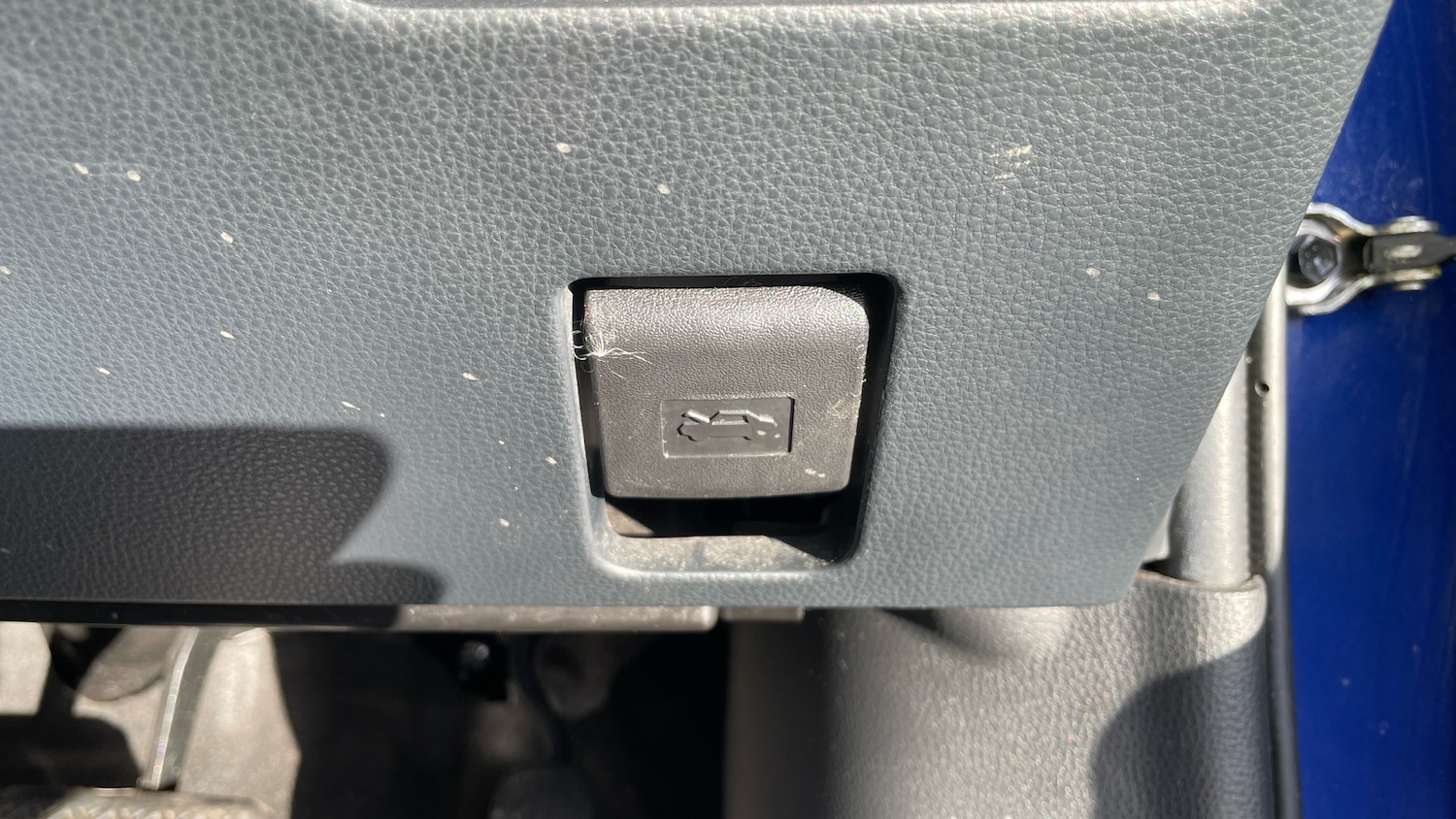 Used Toyota Yaris 2020 for sale - 76340521: Photo 41