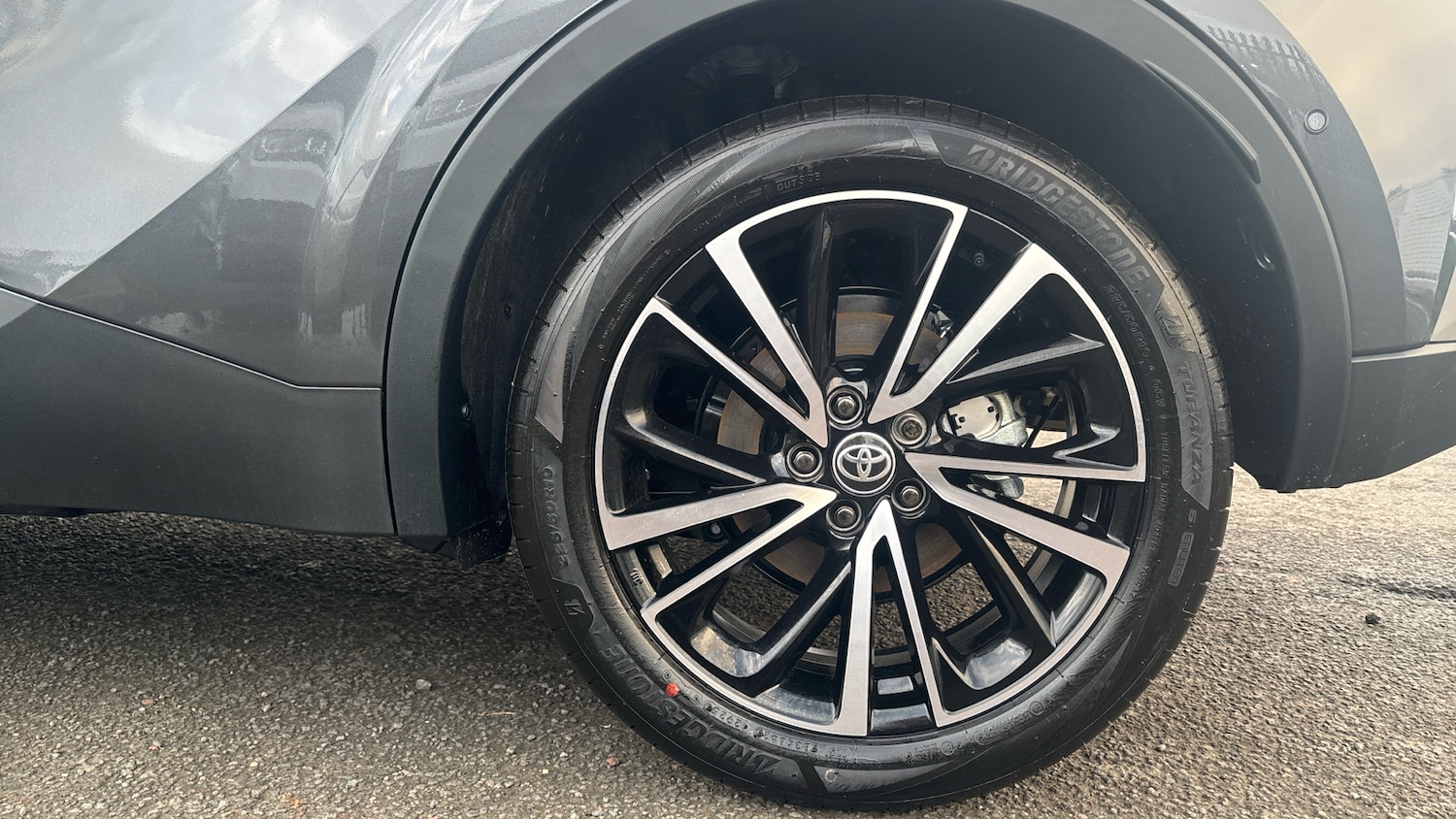 Used Toyota C-HR 2025 for sale - 77136798: Photo 18