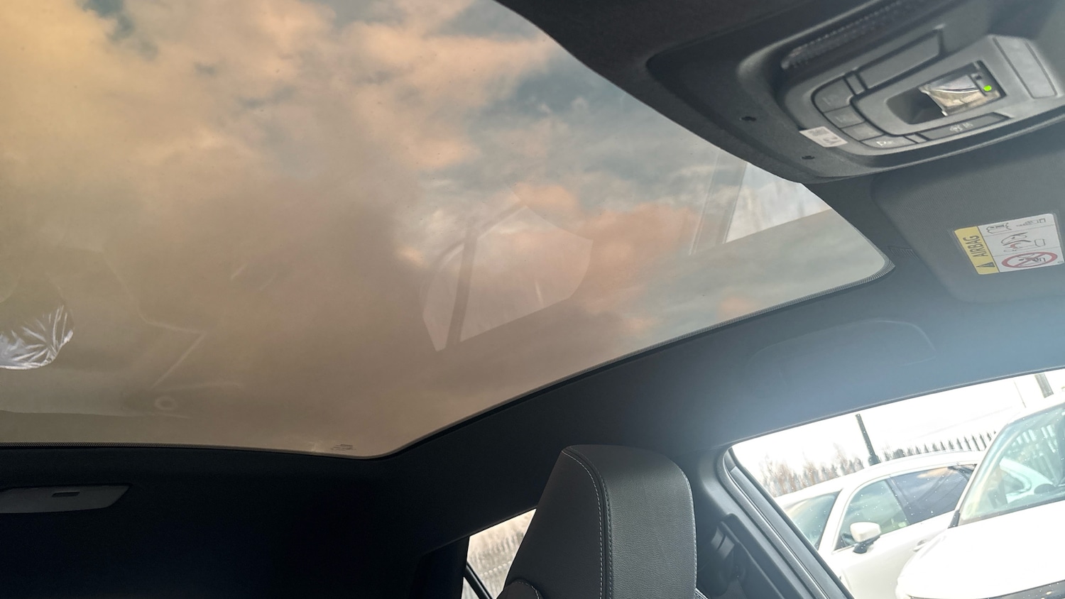 Used Toyota C-HR 2025 for sale - 77136798: Photo 49