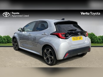 Used Toyota Yaris 2026 for sale - 79558538: Photo