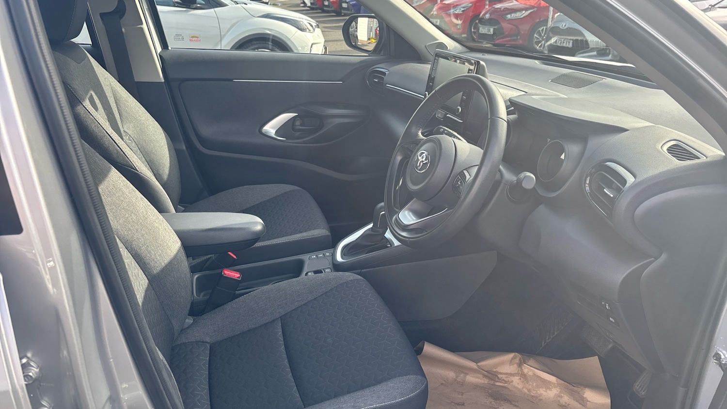 Used Toyota Yaris Cross 2023 for sale - 76196351: Photo 11