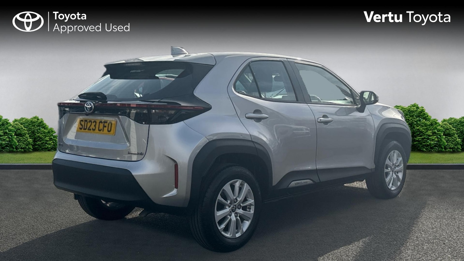 Used Toyota Yaris Cross 2023 for sale - 76196351: Photo 2