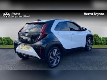Used Toyota Aygo X 2023 for sale - 76492108: Photo