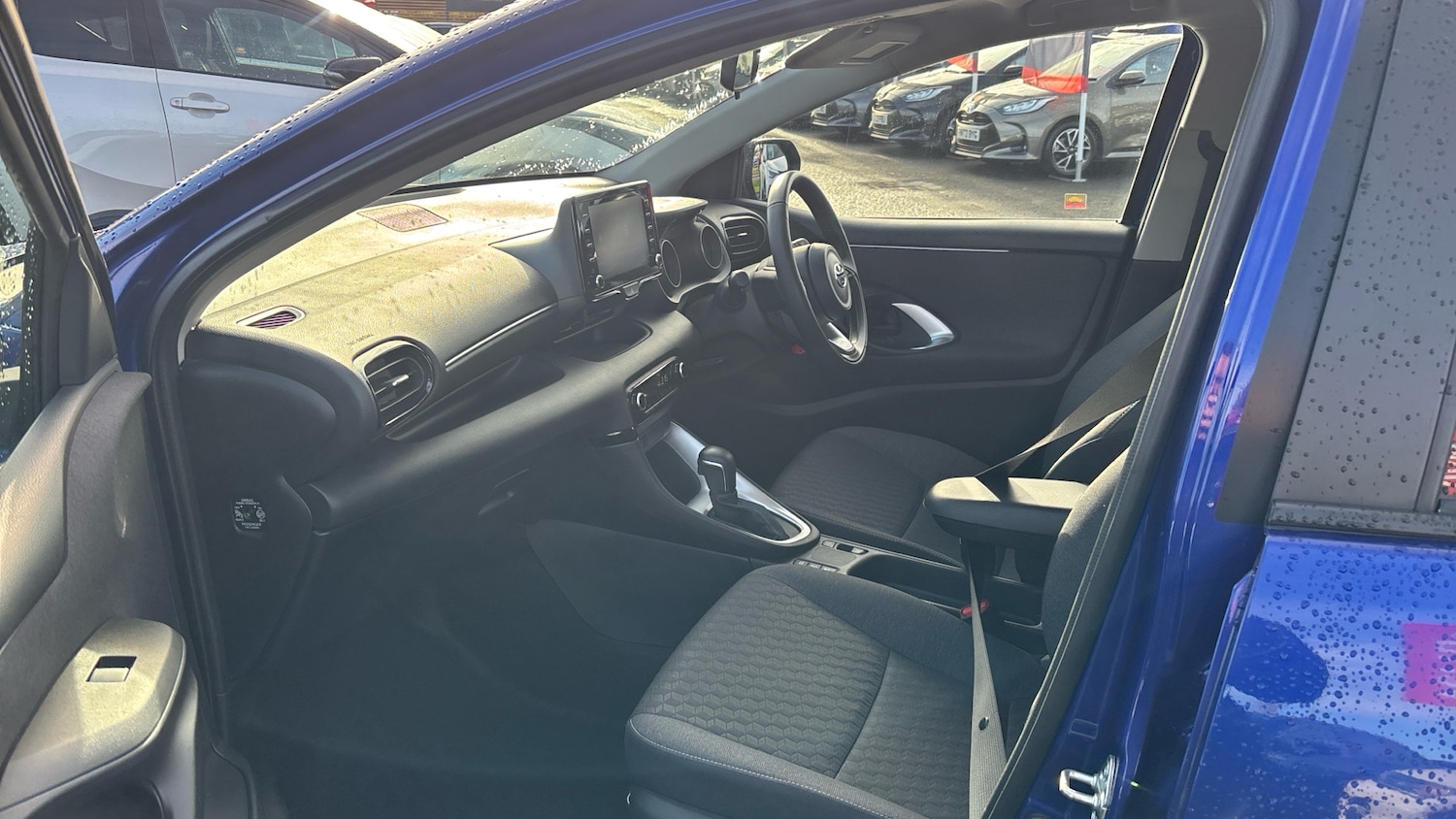 Used Toyota Yaris 2022 for sale - 76363274: Photo 10