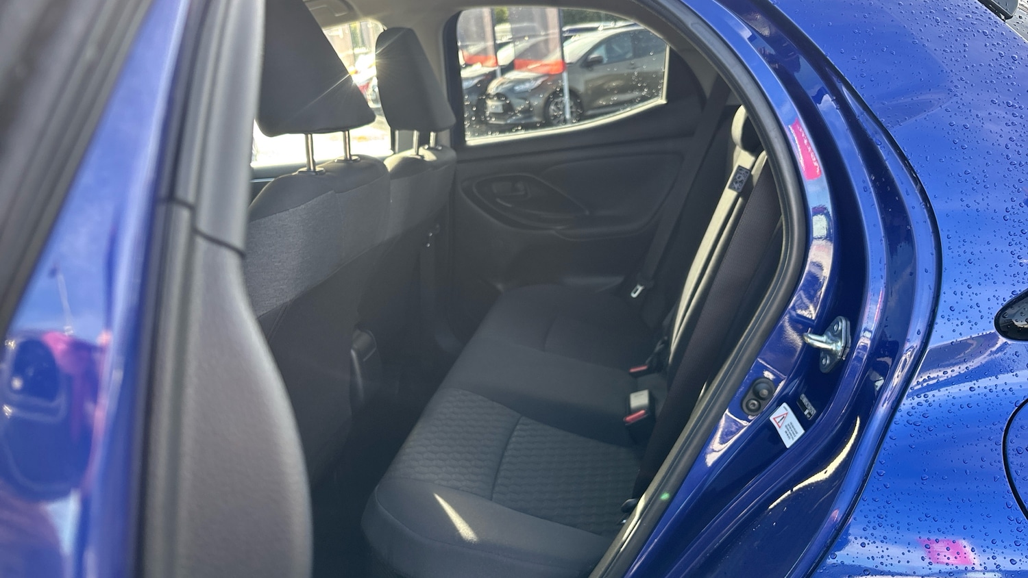 Used Toyota Yaris 2022 for sale - 76363274: Photo 13