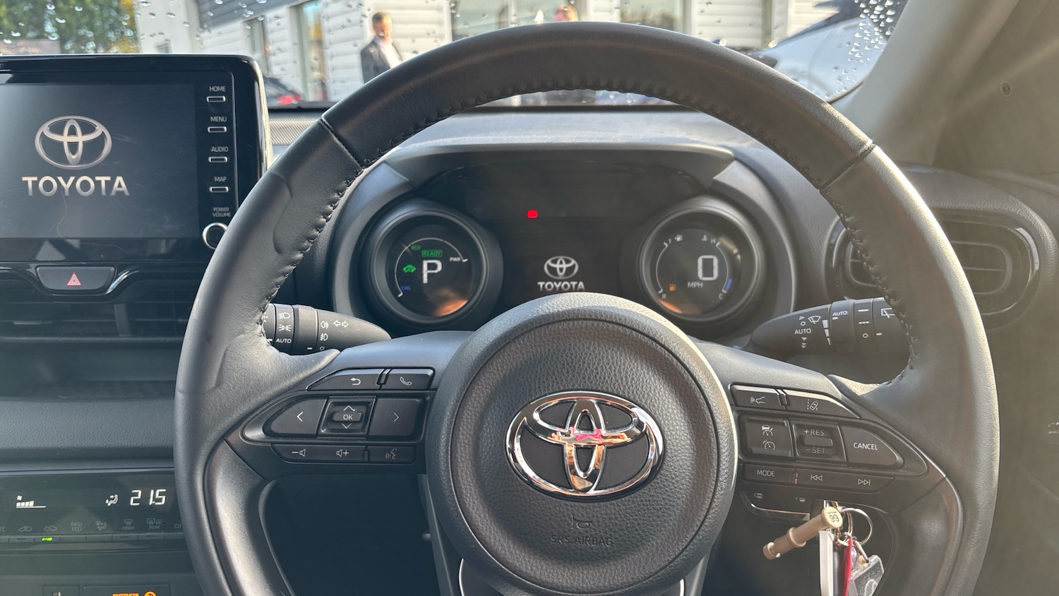 Used Toyota Yaris 2022 for sale - 76363274: Photo 6