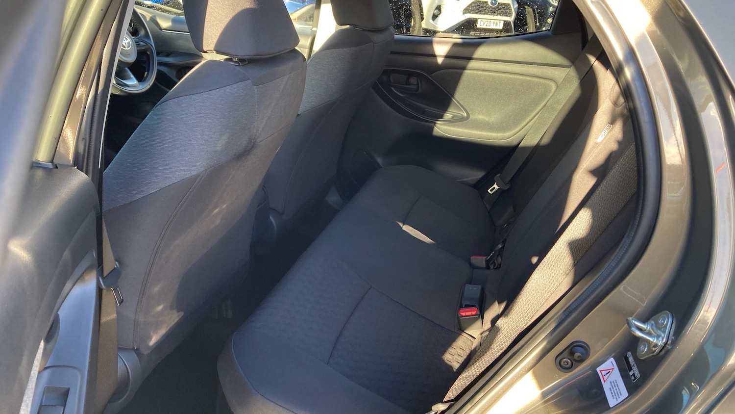 Used Toyota Yaris 2021 for sale - 76616360: Photo 13