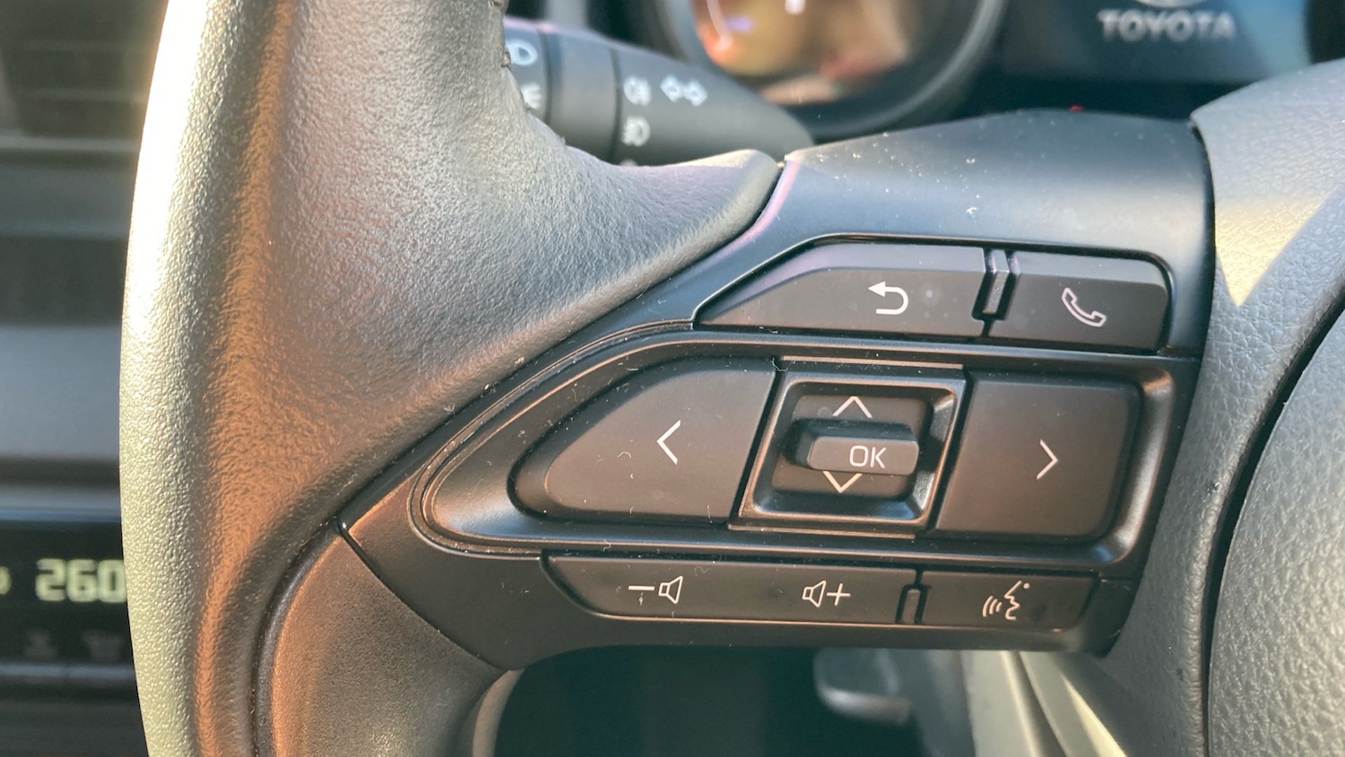 Used Toyota Yaris 2021 for sale - 76616360: Photo 25