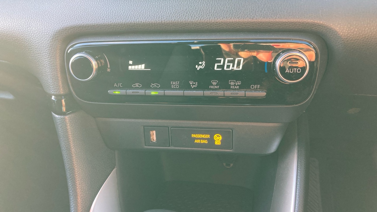 Used Toyota Yaris 2021 for sale - 76616360: Photo 29