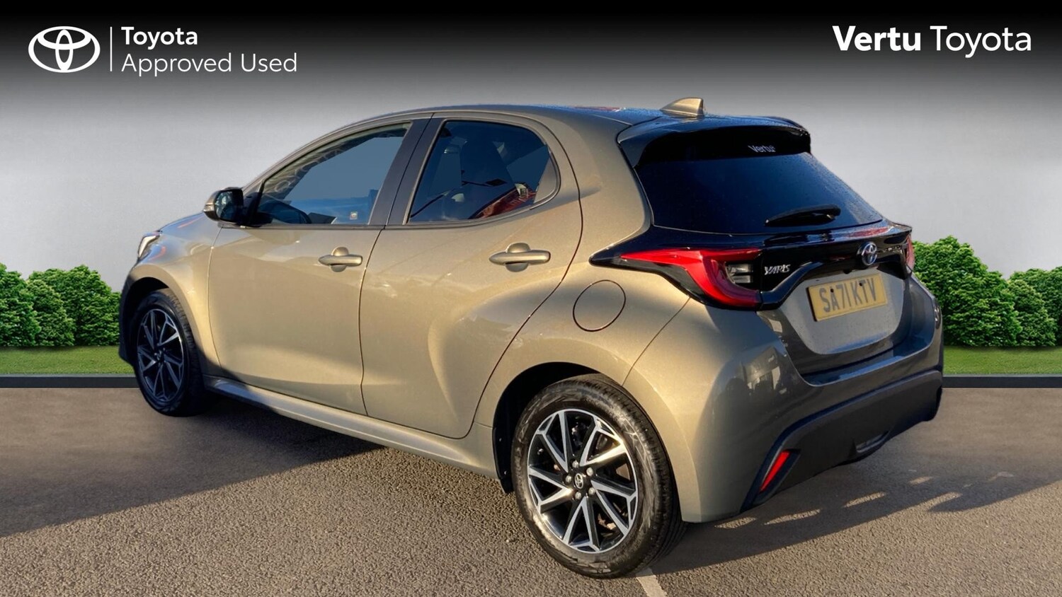 Used Toyota Yaris 2021 for sale - 76616360: Photo 4