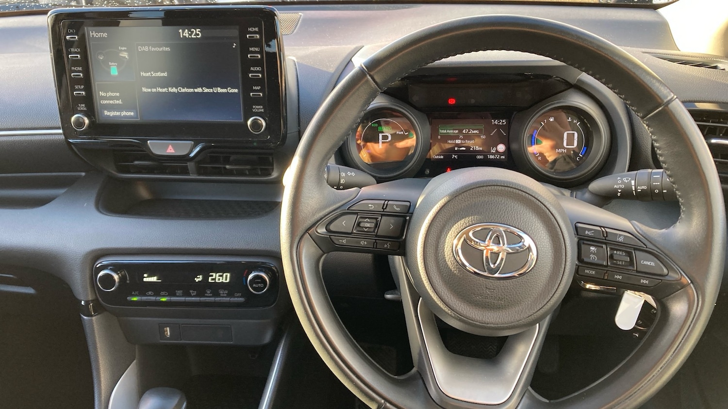 Used Toyota Yaris 2021 for sale - 76616360: Photo 6