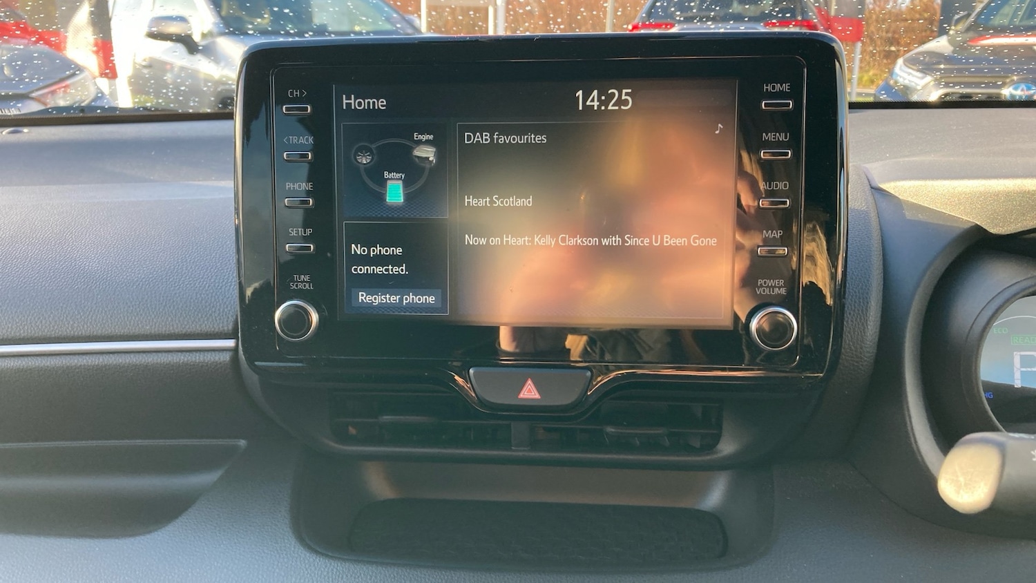 Used Toyota Yaris 2021 for sale - 76616360: Photo 7