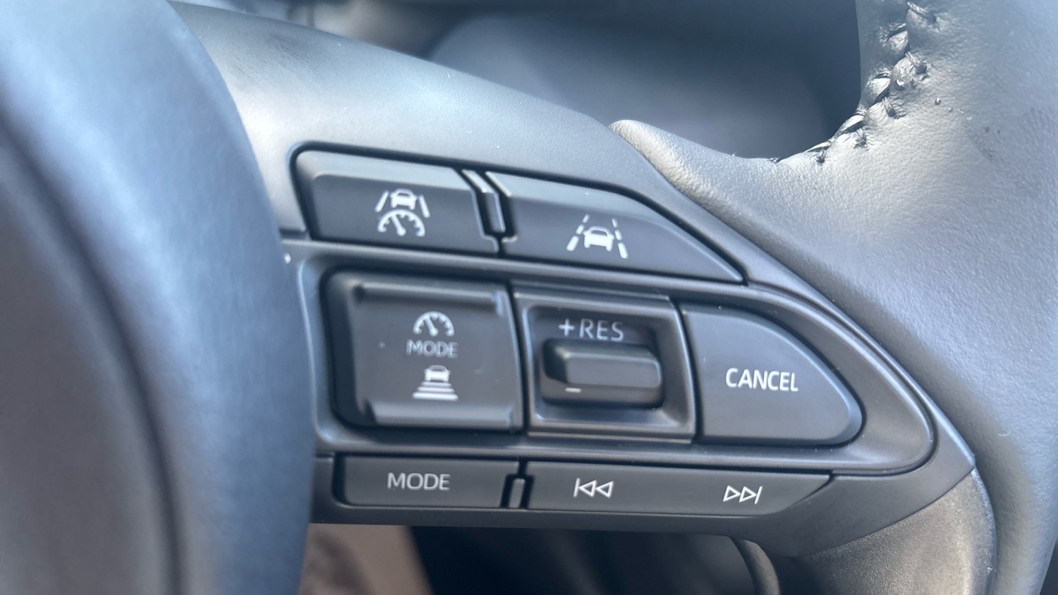 Used Toyota Yaris 2025 for sale - 77136821: Photo 33