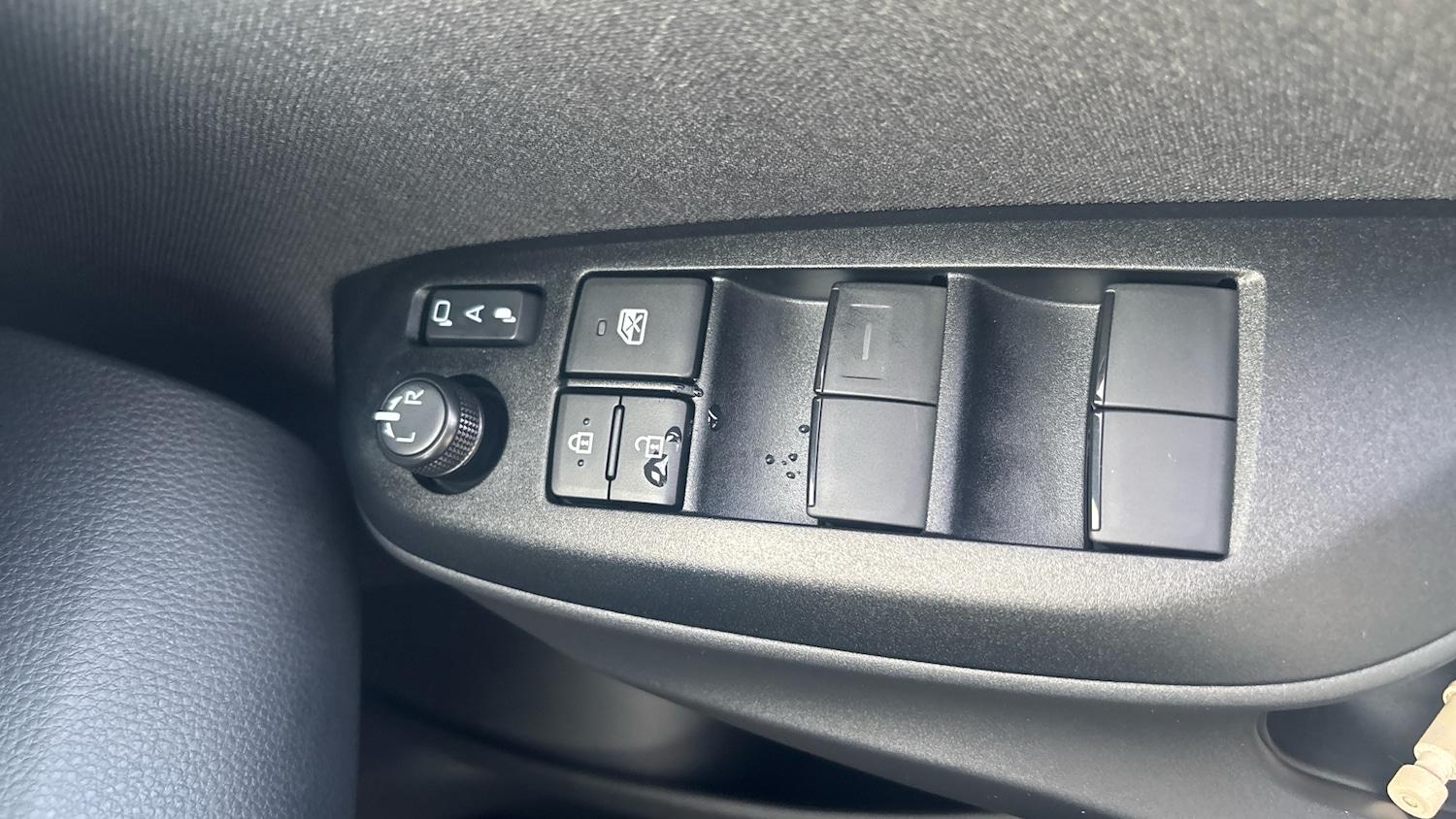 Used Toyota Yaris 2025 for sale - 77136821: Photo 36