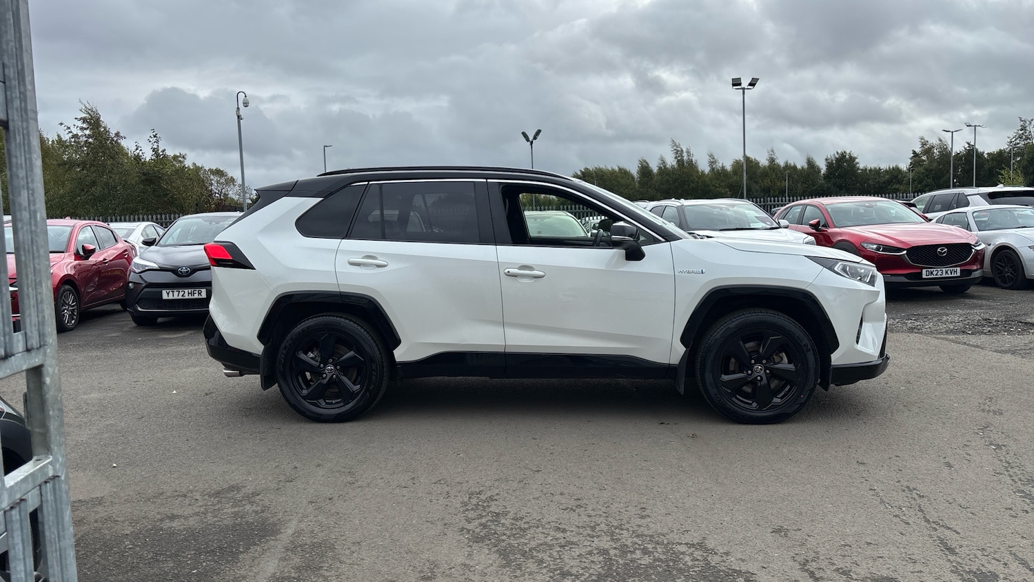 Used Toyota RAV4 2020 for sale - 76196367: Photo 16