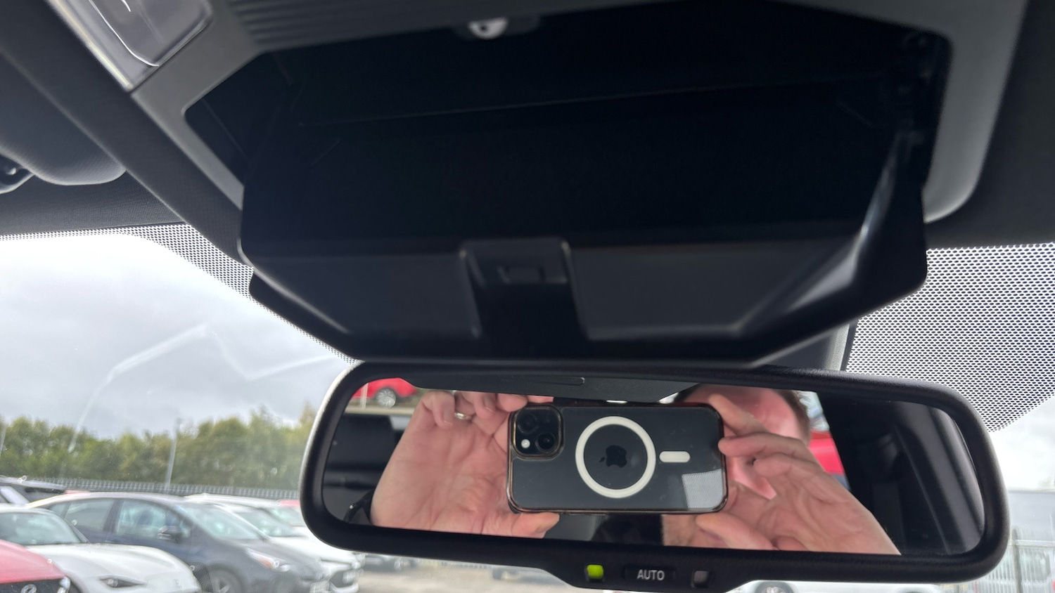 Used Toyota RAV4 2020 for sale - 76196367: Photo 33