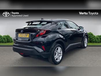 Used Toyota C-HR 2023 for sale - 79491207: Photo
