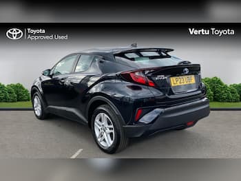 Used Toyota C-HR 2023 for sale - 79491207: Photo