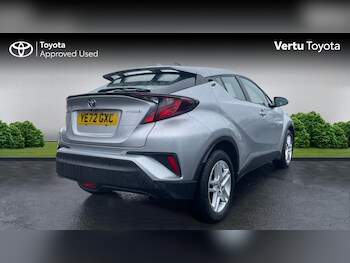 Used Toyota C-HR 2022 for sale - 78040148: Photo