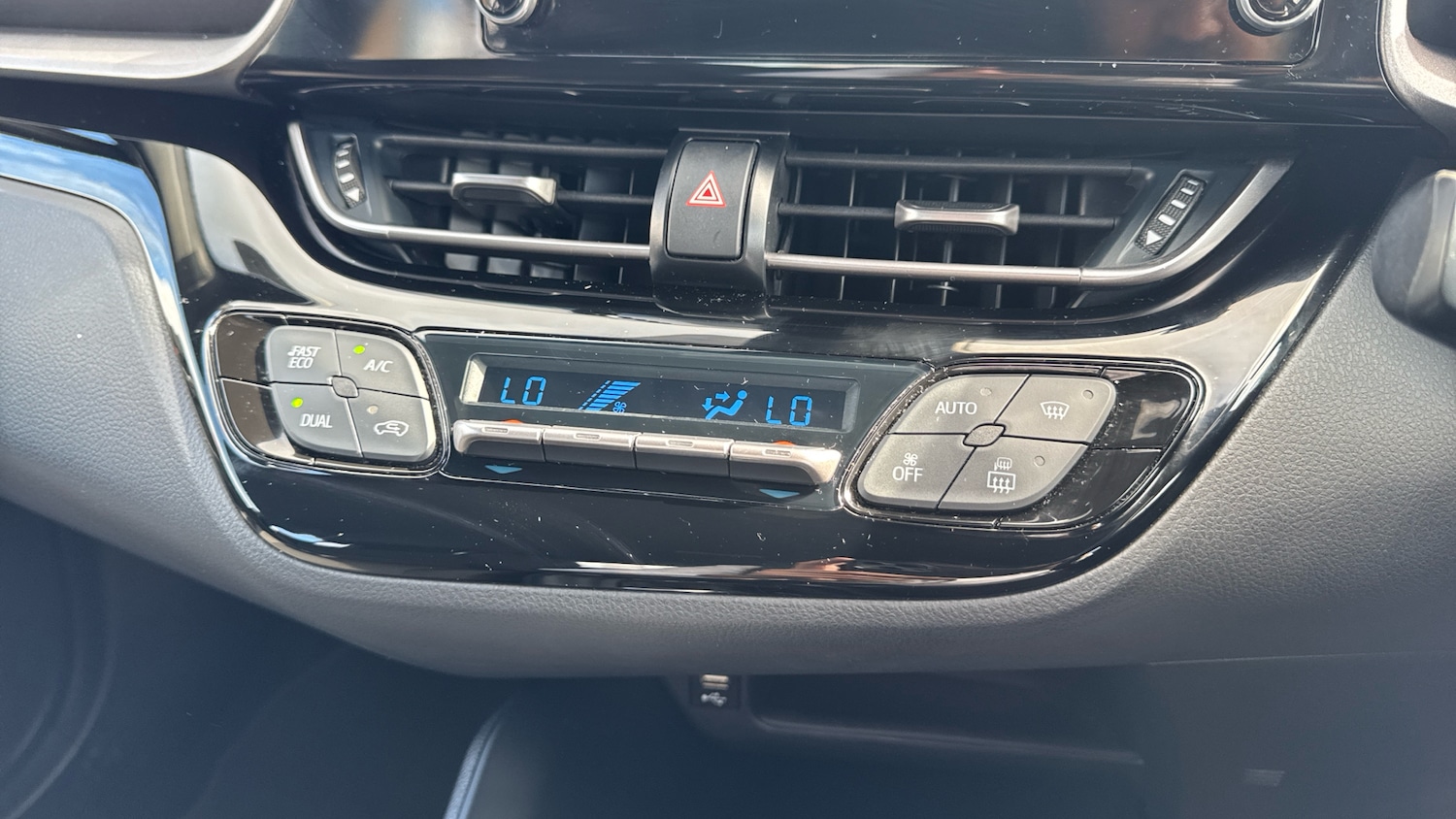 Vehicle 28