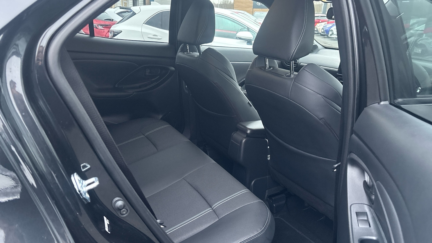 Used Toyota Yaris Cross 2025 for sale - 77071365: Photo 12