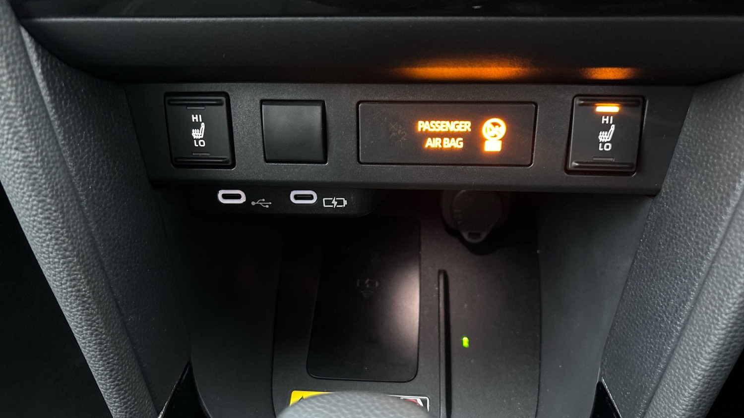 Used Toyota Yaris Cross 2025 for sale - 77071365: Photo 24