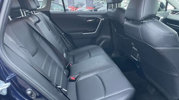Used Toyota RAV4 2021 for sale - 76275900: Photo 12