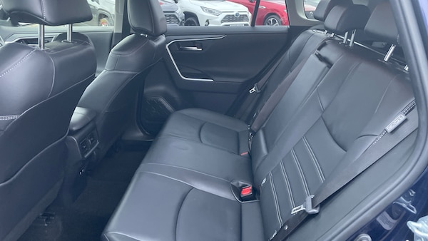 Used Toyota RAV4 2021 for sale - 76275900: Photo 13