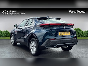 Used Toyota C-HR 2024 for sale - 78565409: Photo