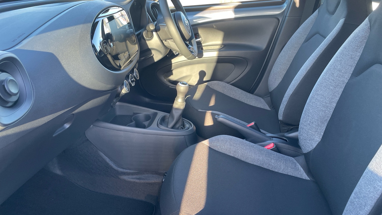 Used Toyota Aygo X 2025 for sale - 76796770: Photo 10