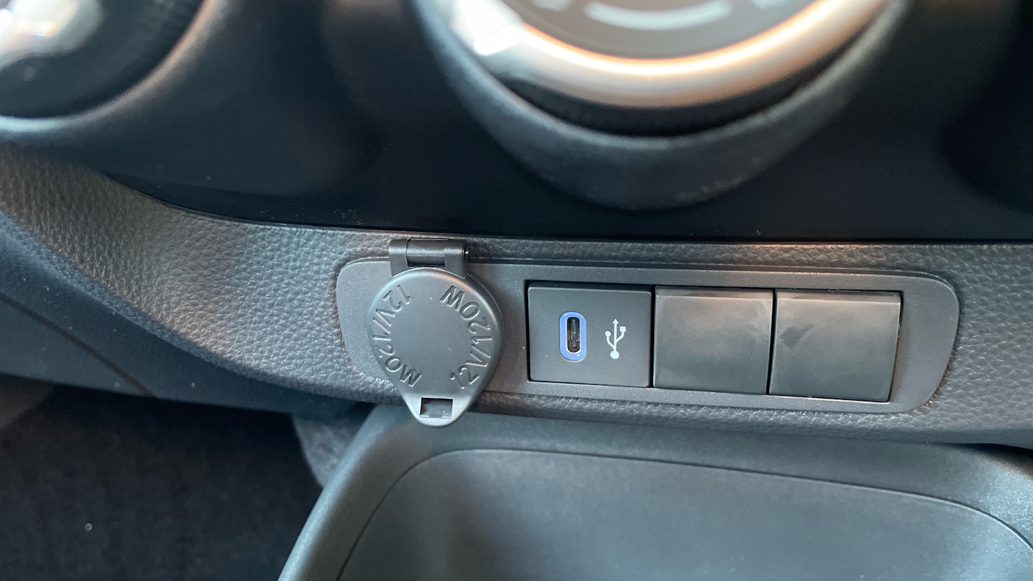 Used Toyota Aygo X 2025 for sale - 76796770: Photo 33