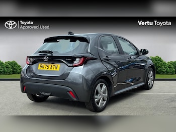 Used Toyota Yaris 2025 for sale - 79333765: Photo