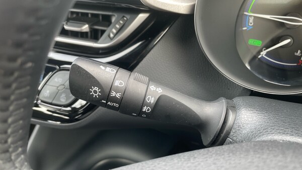 Used Toyota C-HR 2022 for sale - 76184296: Photo 40