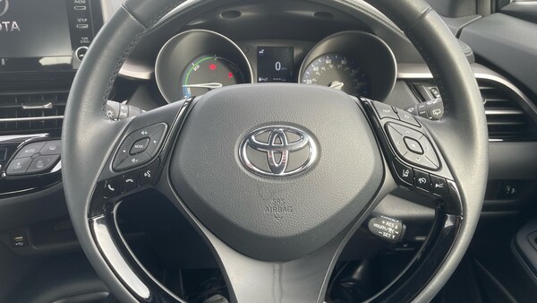 Used Toyota C-HR 2022 for sale - 76184296: Photo 8