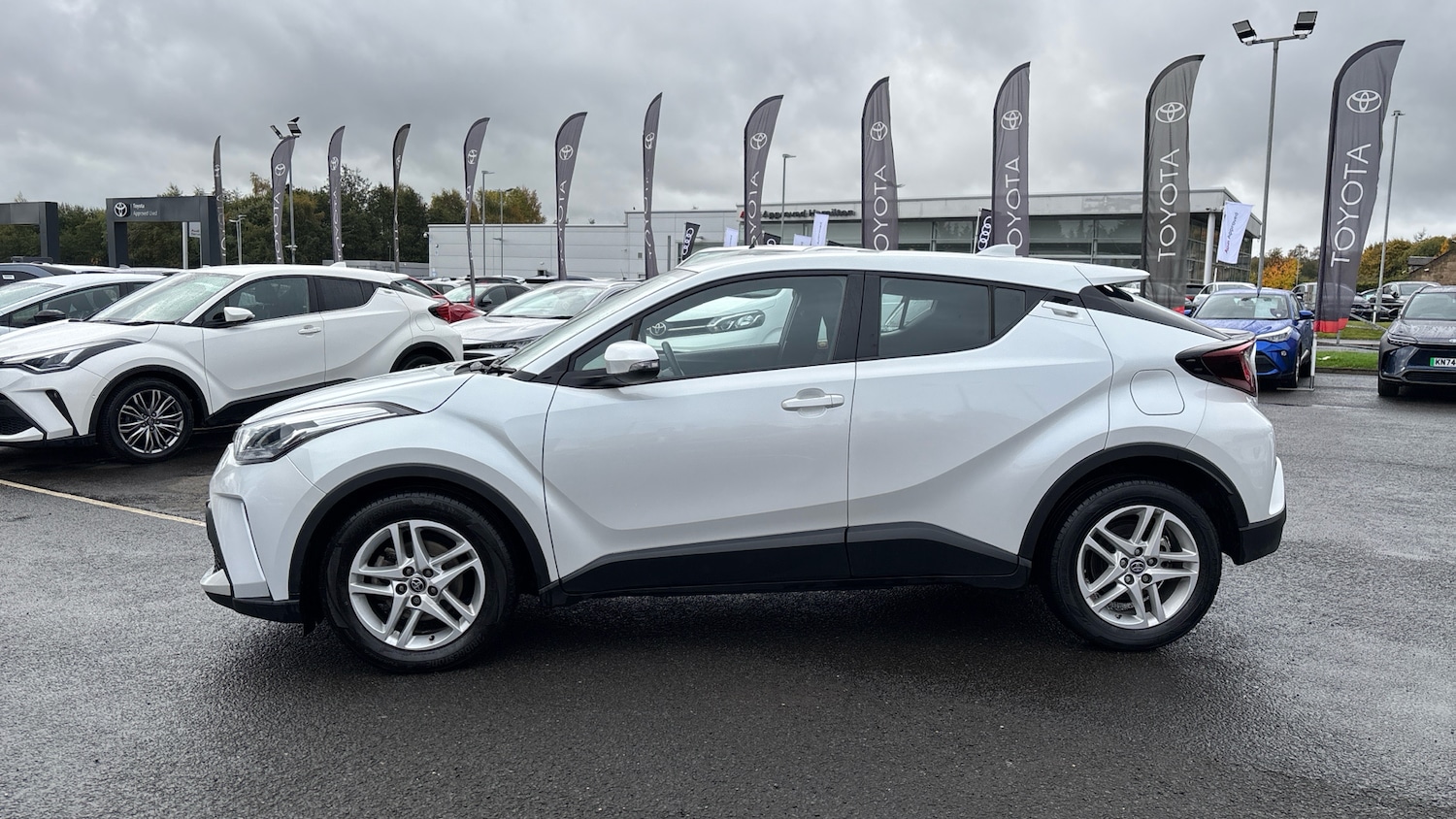Used Toyota C-HR 2022 for sale - 76277096: Photo 17