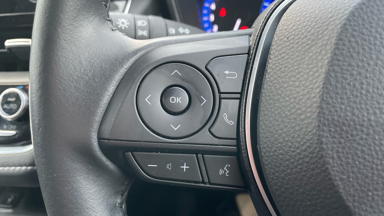 Used Toyota Corolla 2022 for sale - 76650946: Photo 37