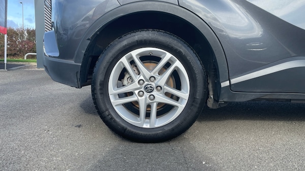 Used Toyota C-HR 2022 for sale - 76231550: Photo 18
