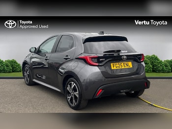 Used Toyota Yaris 2025 for sale - 78792030: Photo