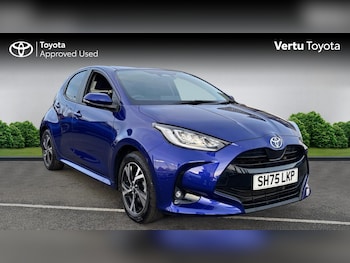 Used Toyota Yaris 2025 for sale - 77652944: Photo