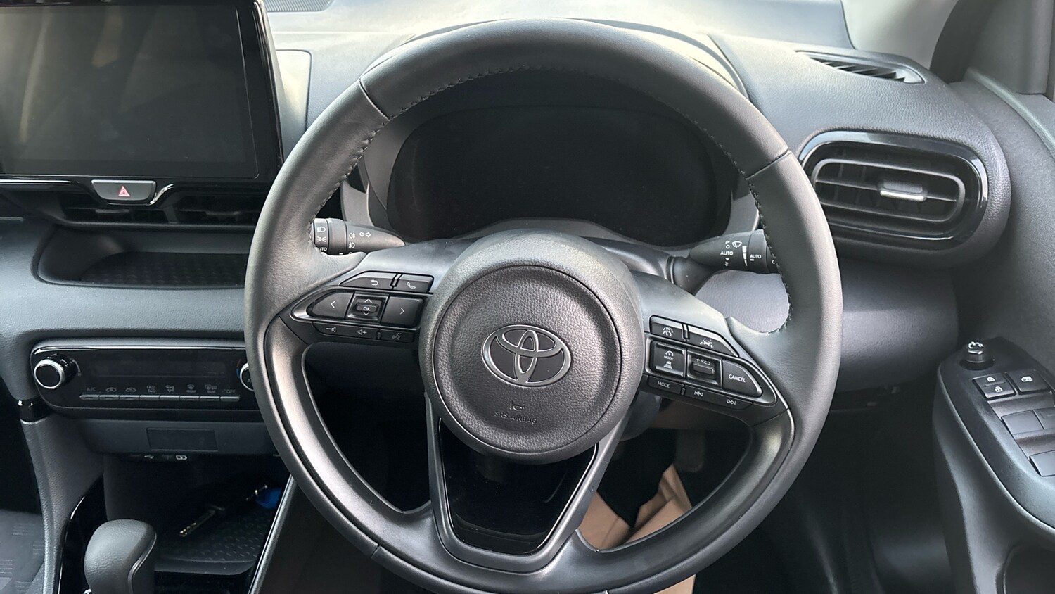 Used Toyota Yaris 2025 for sale - 77652944: Photo 6